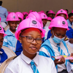 Inspiring-Girls-in-Stem_7